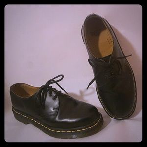 Dr. marten's womens 3-eye Gibson black